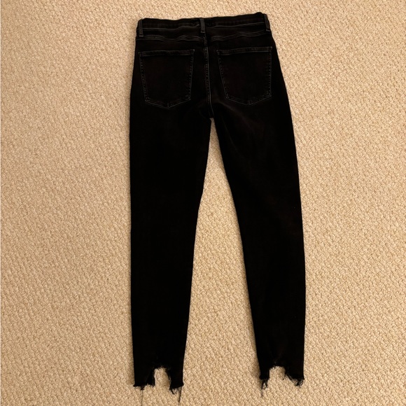 AGOLDE Sophie Mid Rise Skinny Ankle Jeans in Black with Distressed Hem - Picture 8 of 12